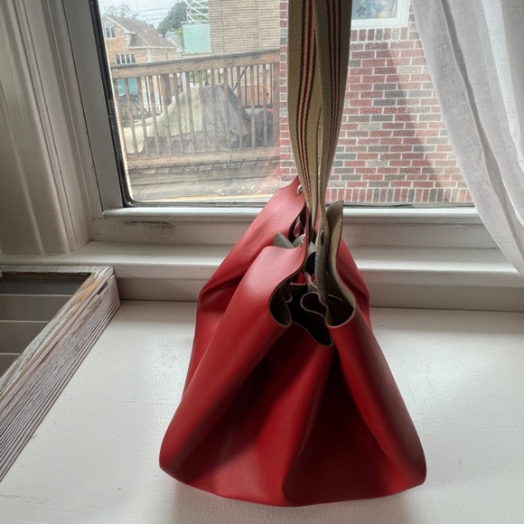 Vegan Red Origami Shoulder Bag handmade in Paris (NEW without Tags) - Picture 4 of 5